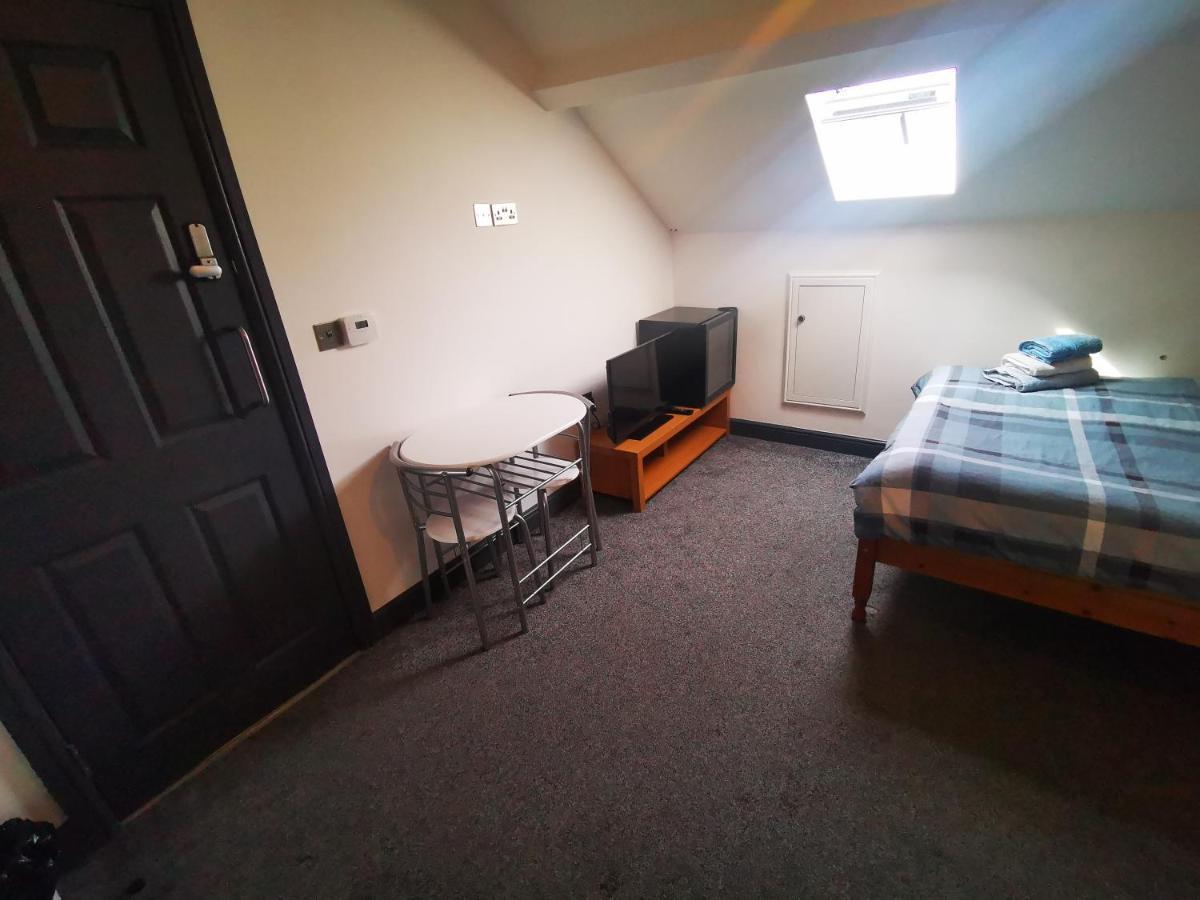 ホテル Mapperley House - Under New Management Promotional Rates Available ノッティンガム エクステリア 写真
